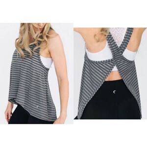 Zyia Active Nimbus Gray Split Back Tank Top Medium